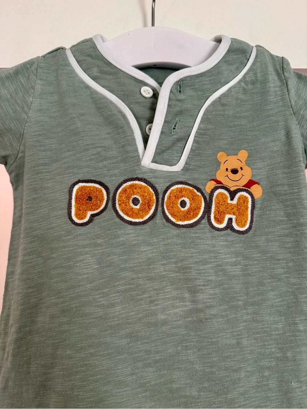 Winnie the Pooh Romper Sz 6-9 Months